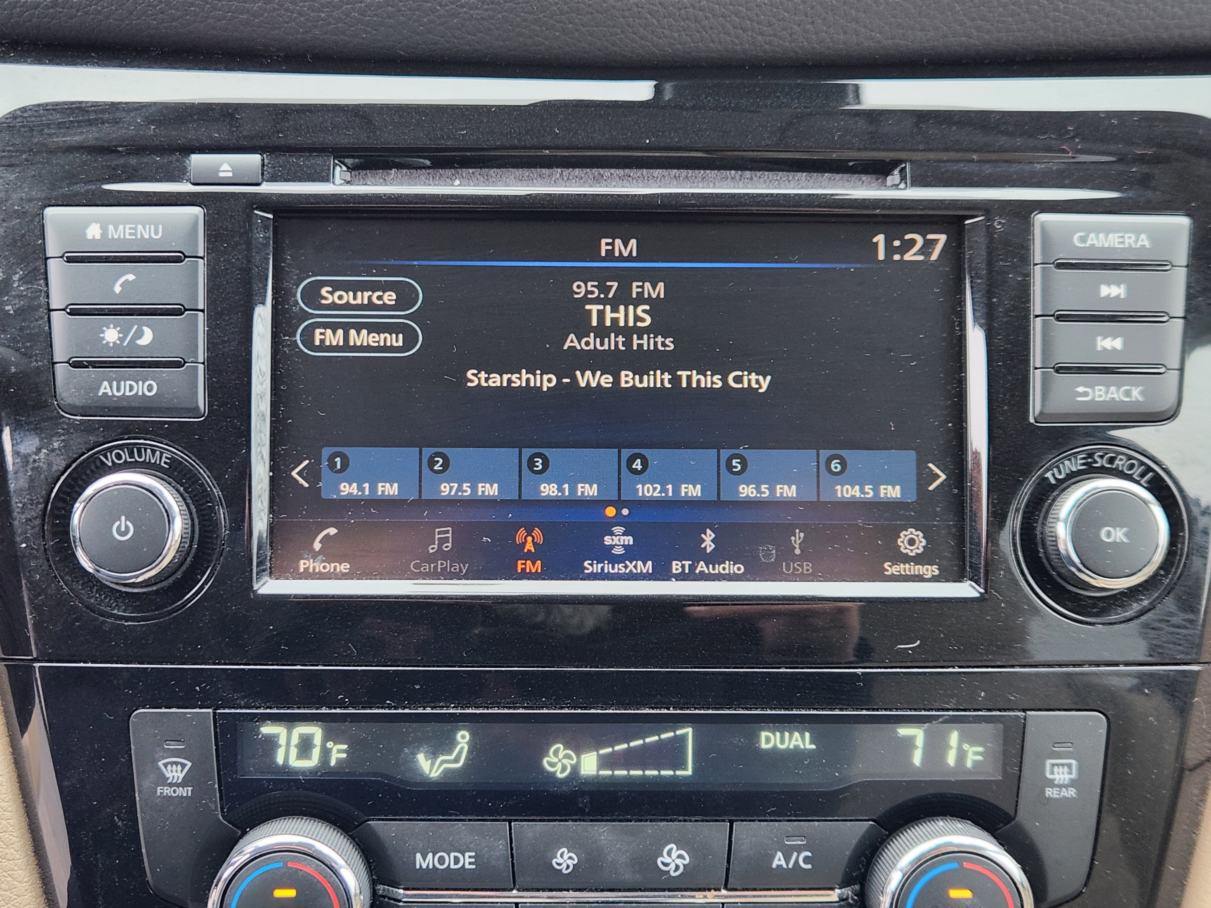 2020 Nissan Rogue SV