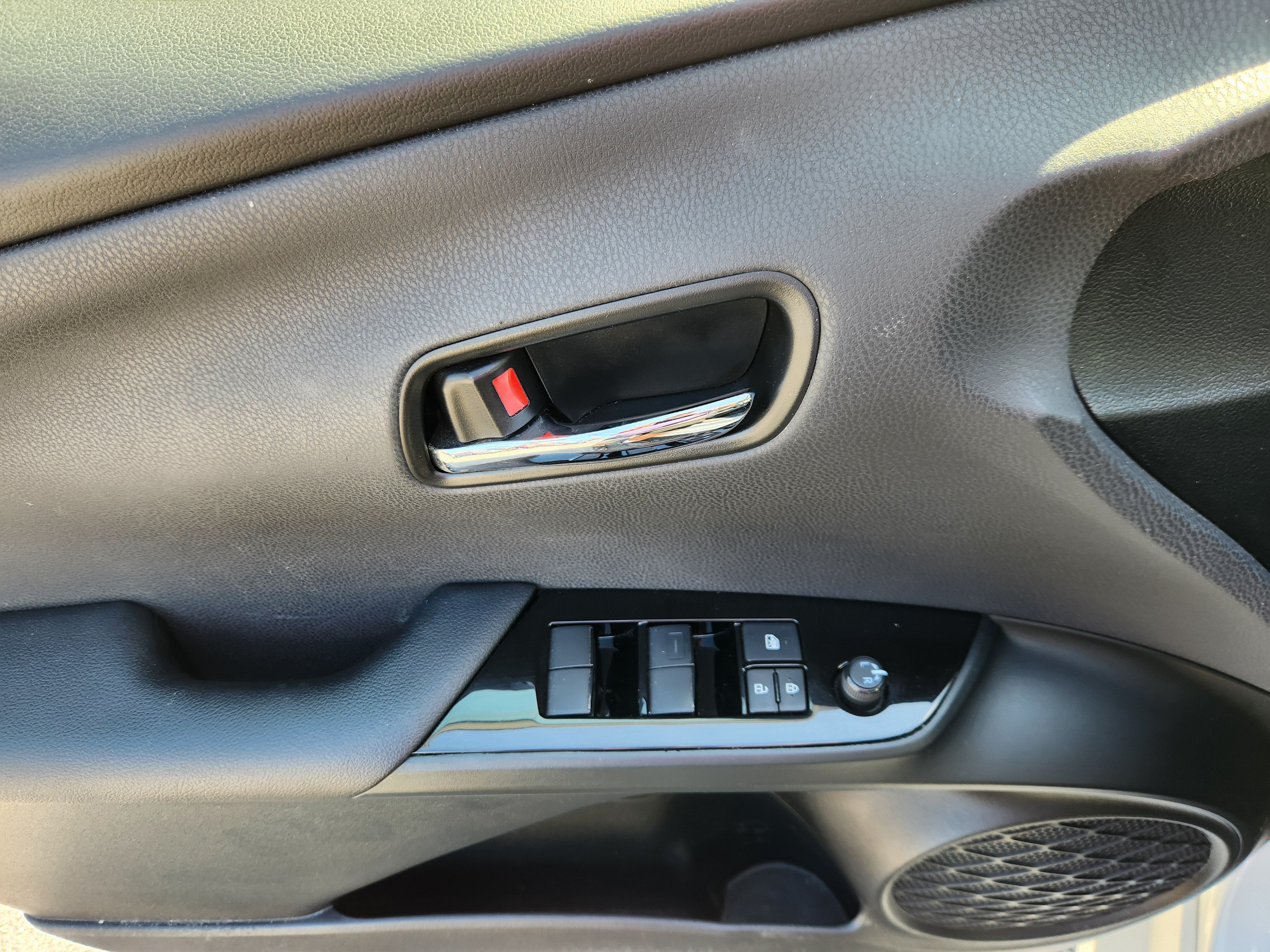 2022 Toyota Prius XLE