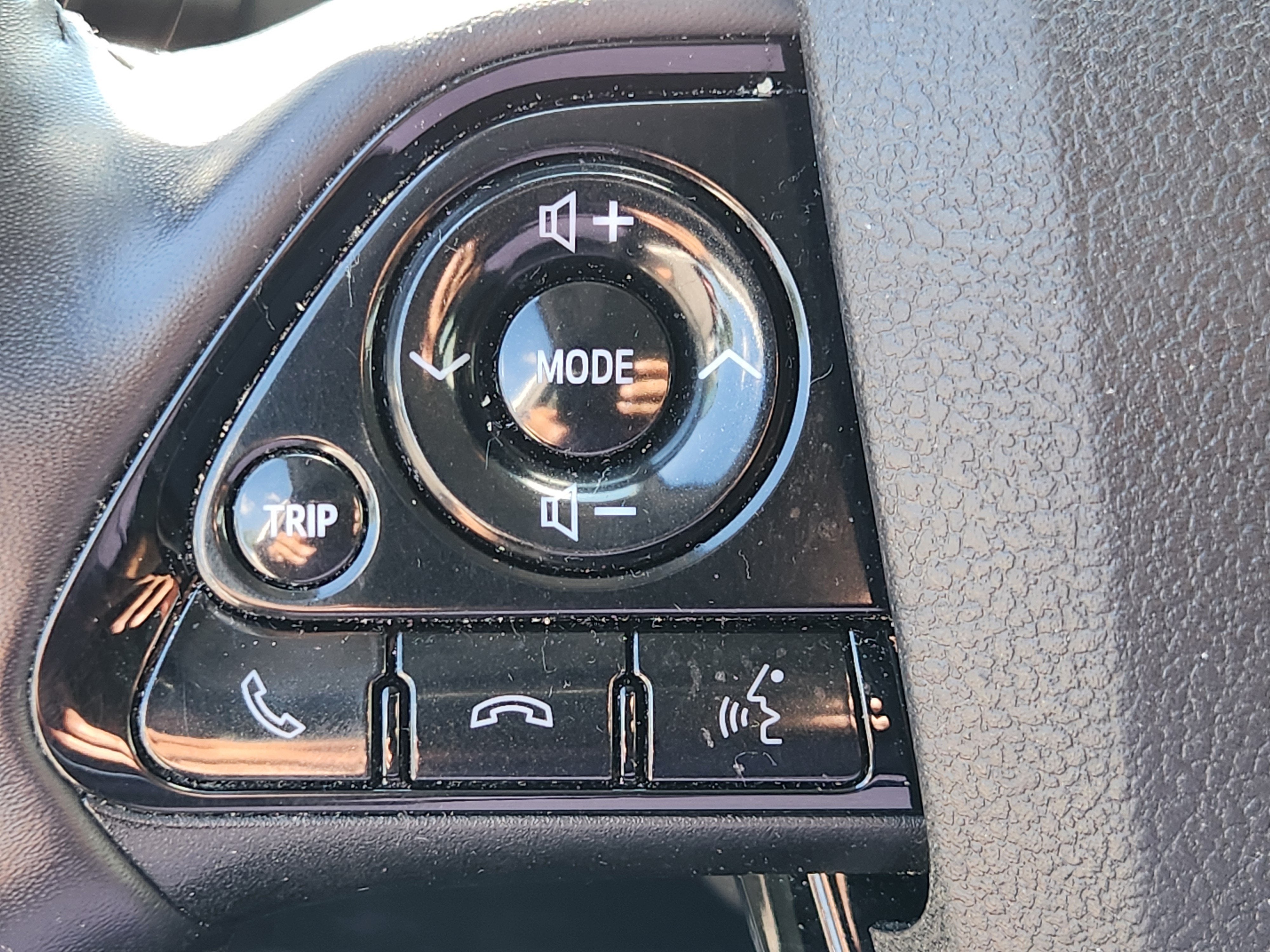 2022 Toyota Prius XLE