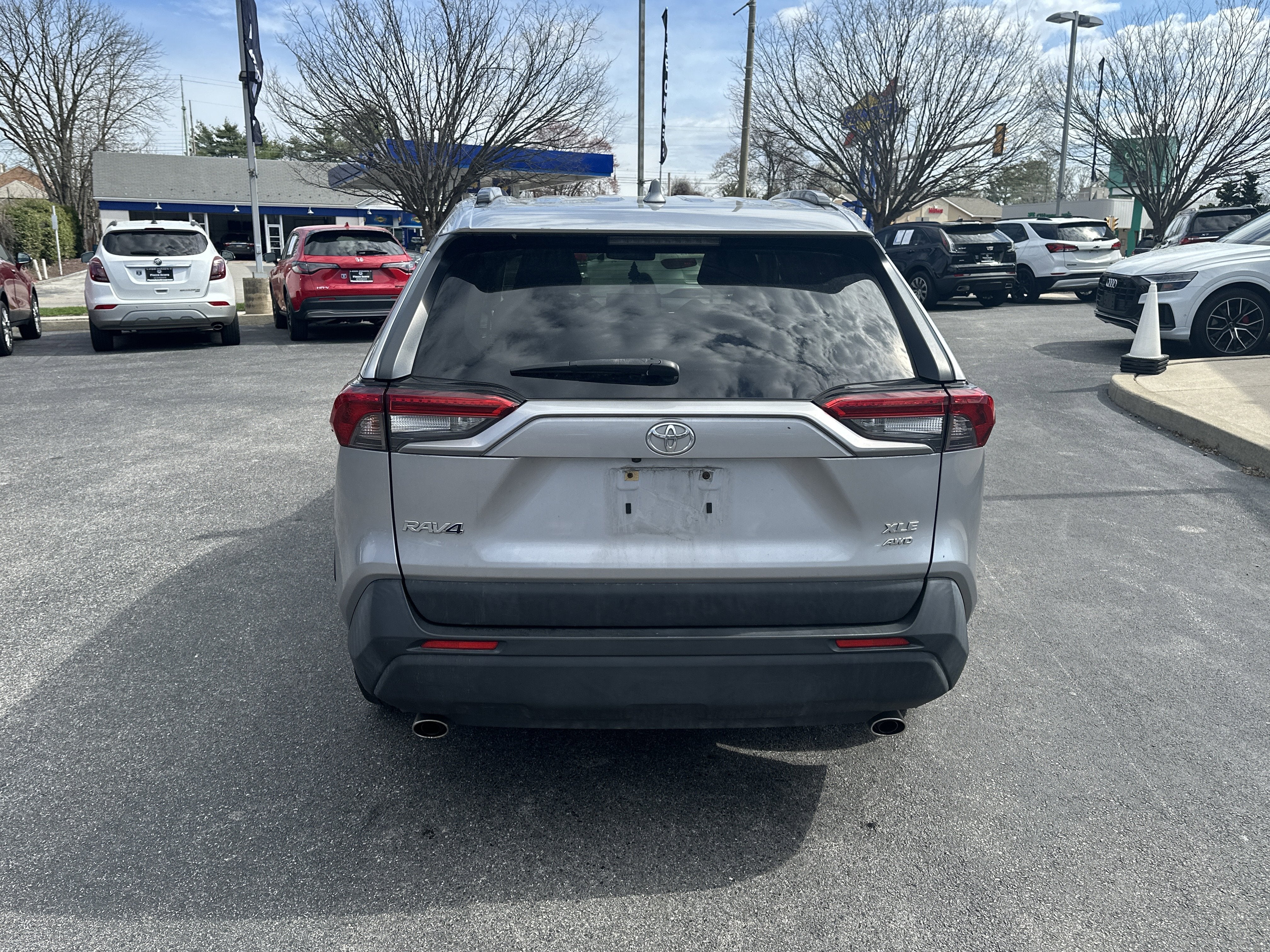 2019 Toyota RAV4 XLE