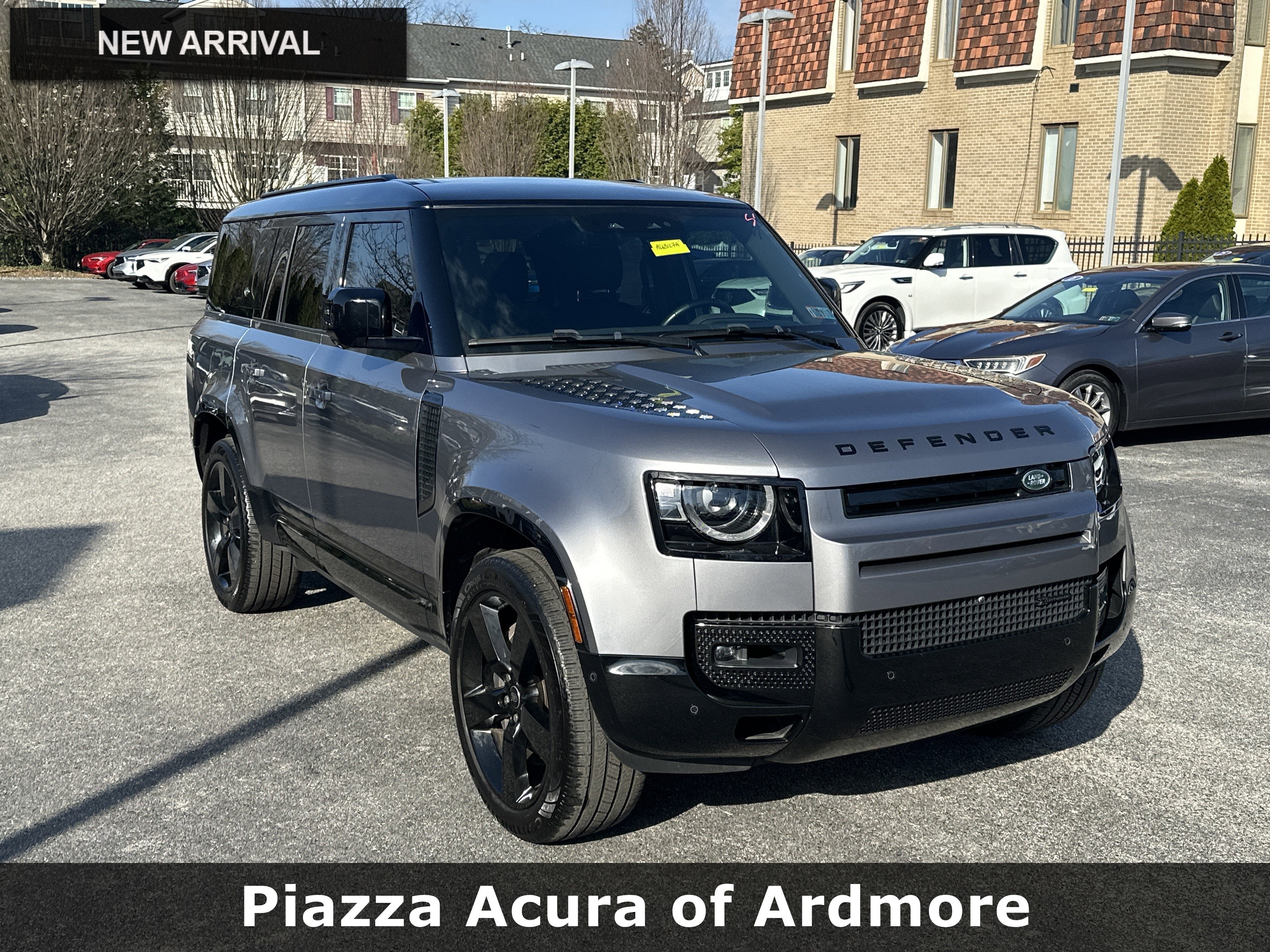2023 Land Rover Defender X-Dynamic SE