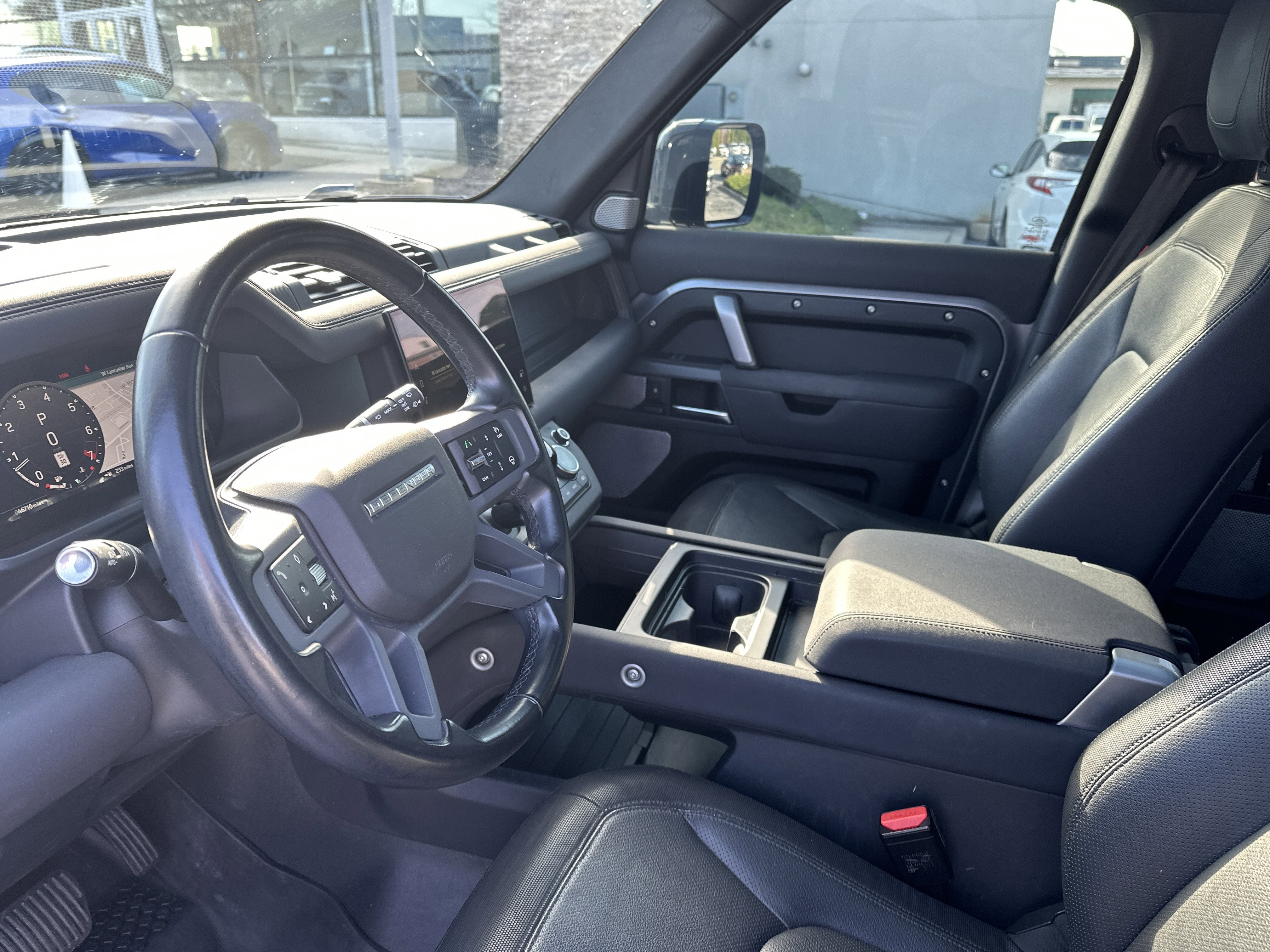 2023 Land Rover Defender X-Dynamic SE