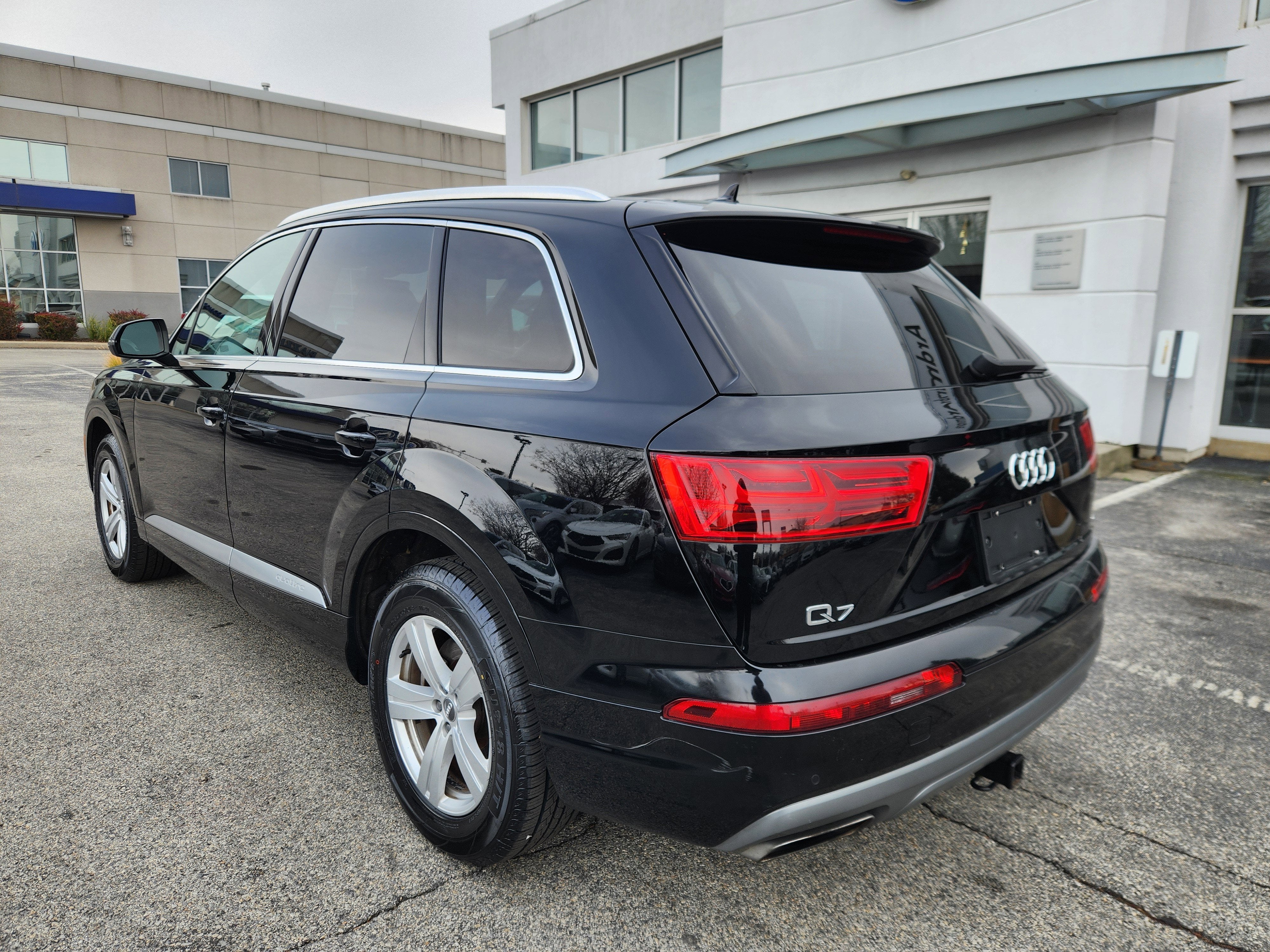 2019 Audi Q7 Base