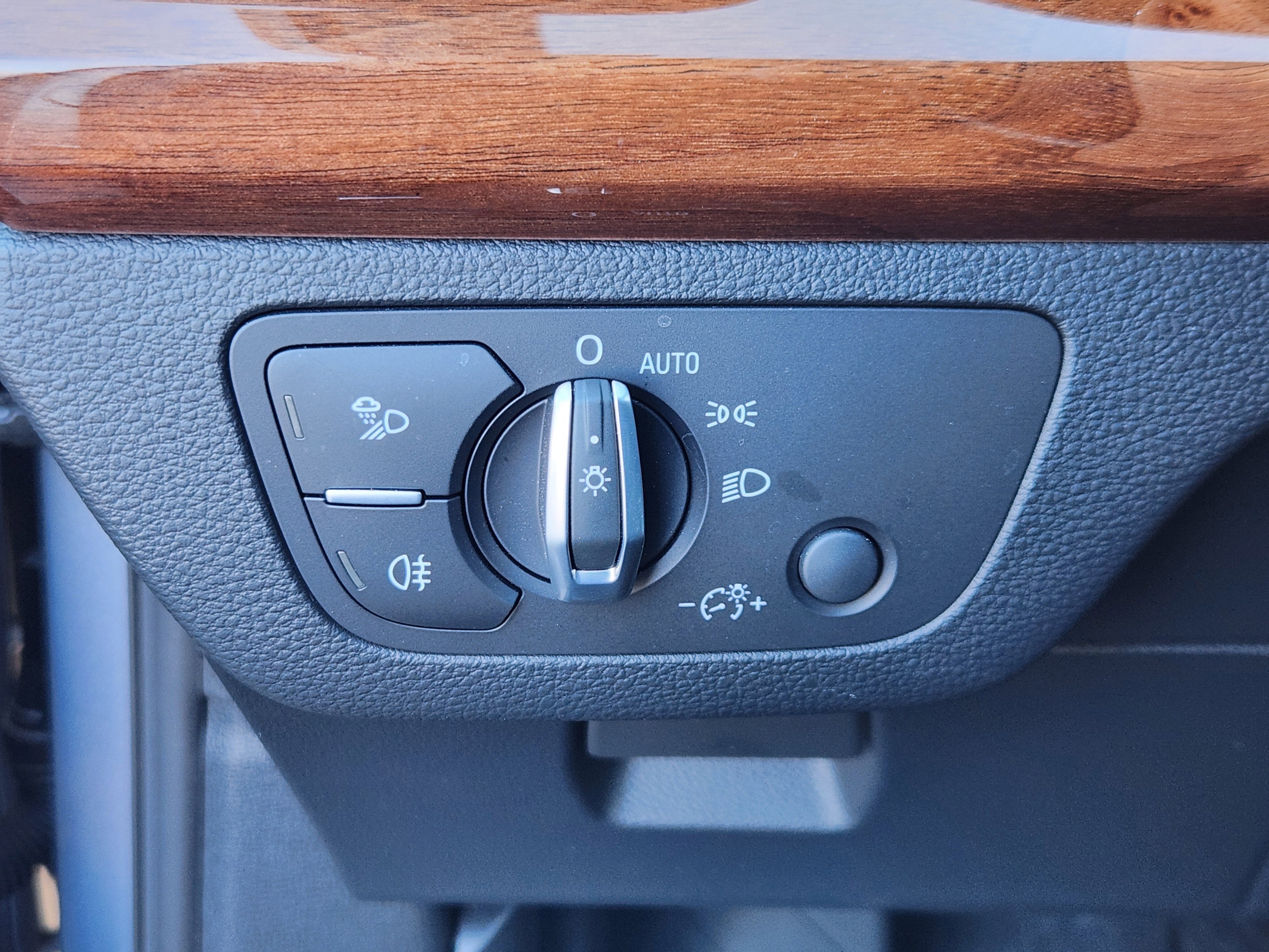 2023 Audi Q5 S line Premium