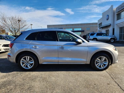 2023 Audi Q5 S line Premium