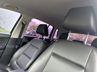 2016 Volkswagen Tiguan Base