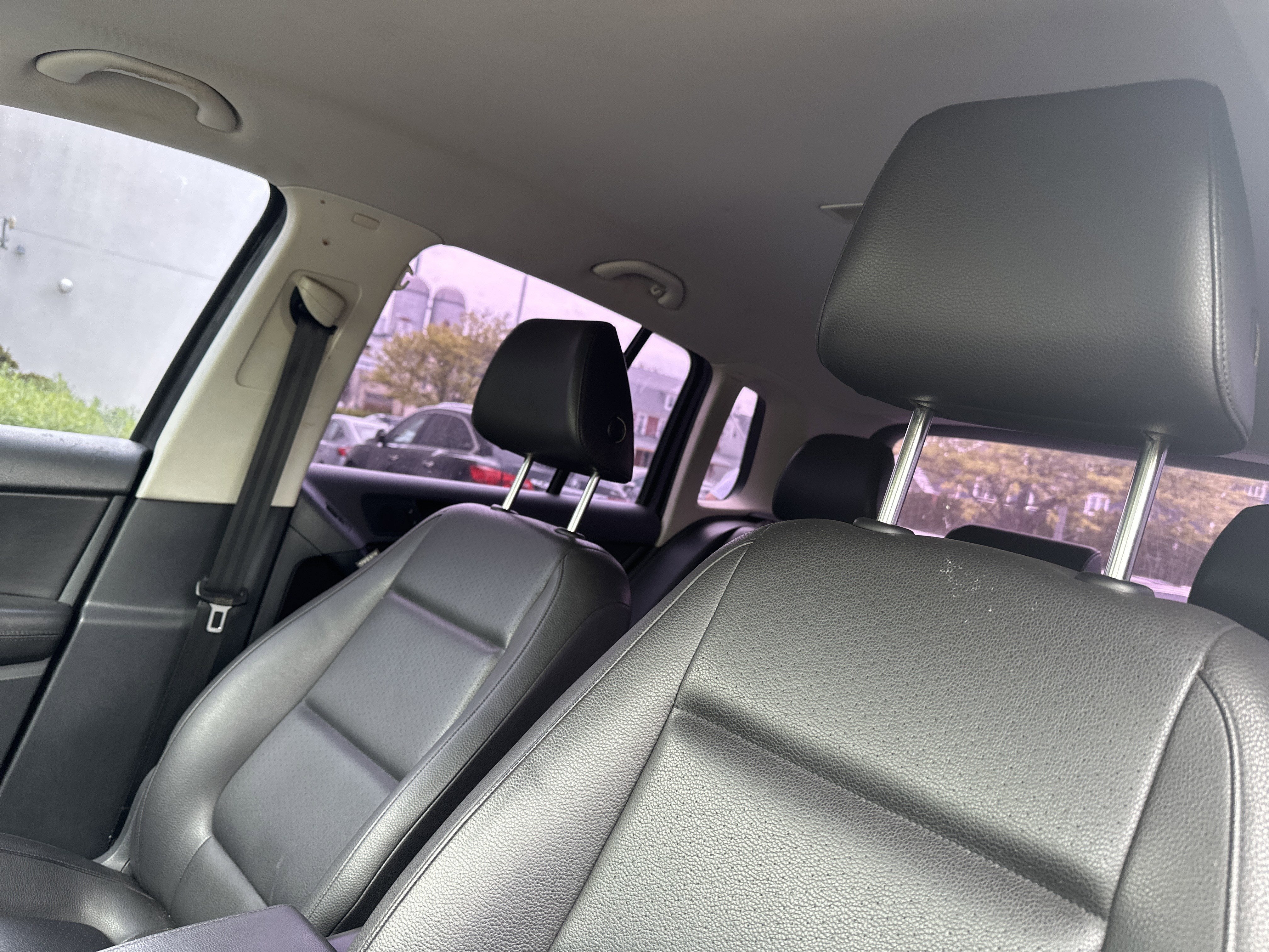 2016 Volkswagen Tiguan Base