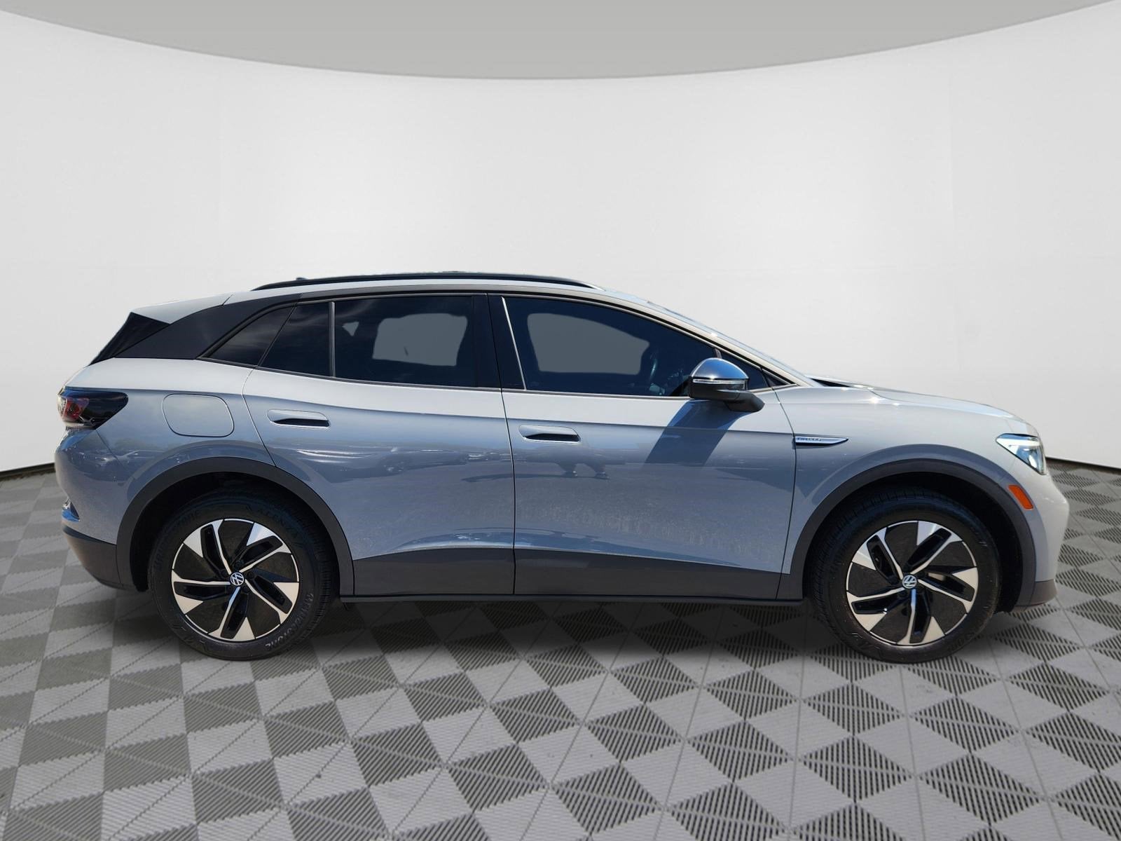 2022 Volkswagen ID.4 Pro