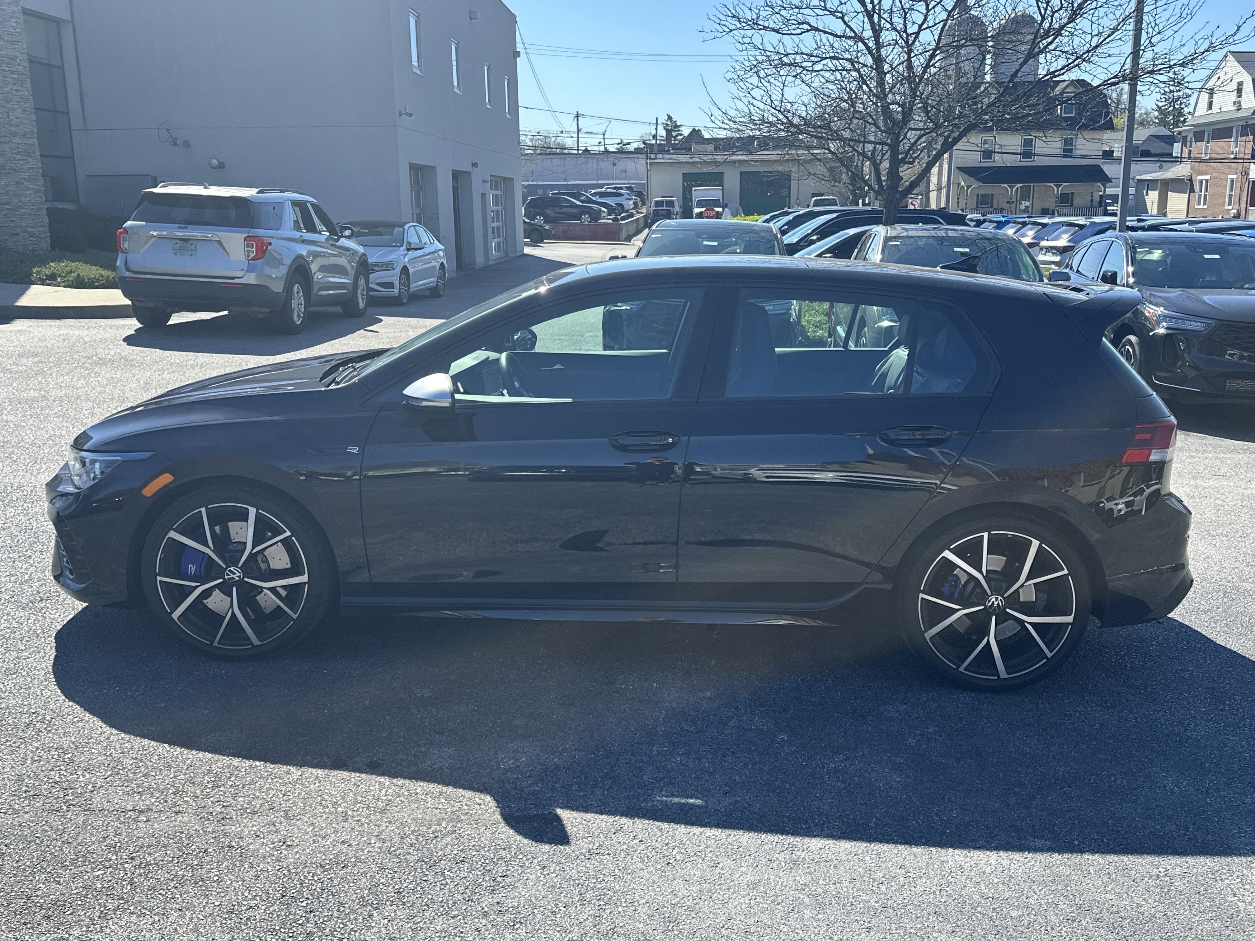 2024 Volkswagen Golf R Base