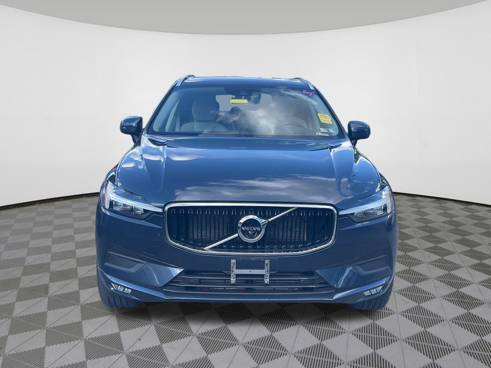 2021 Volvo XC60 Momentum