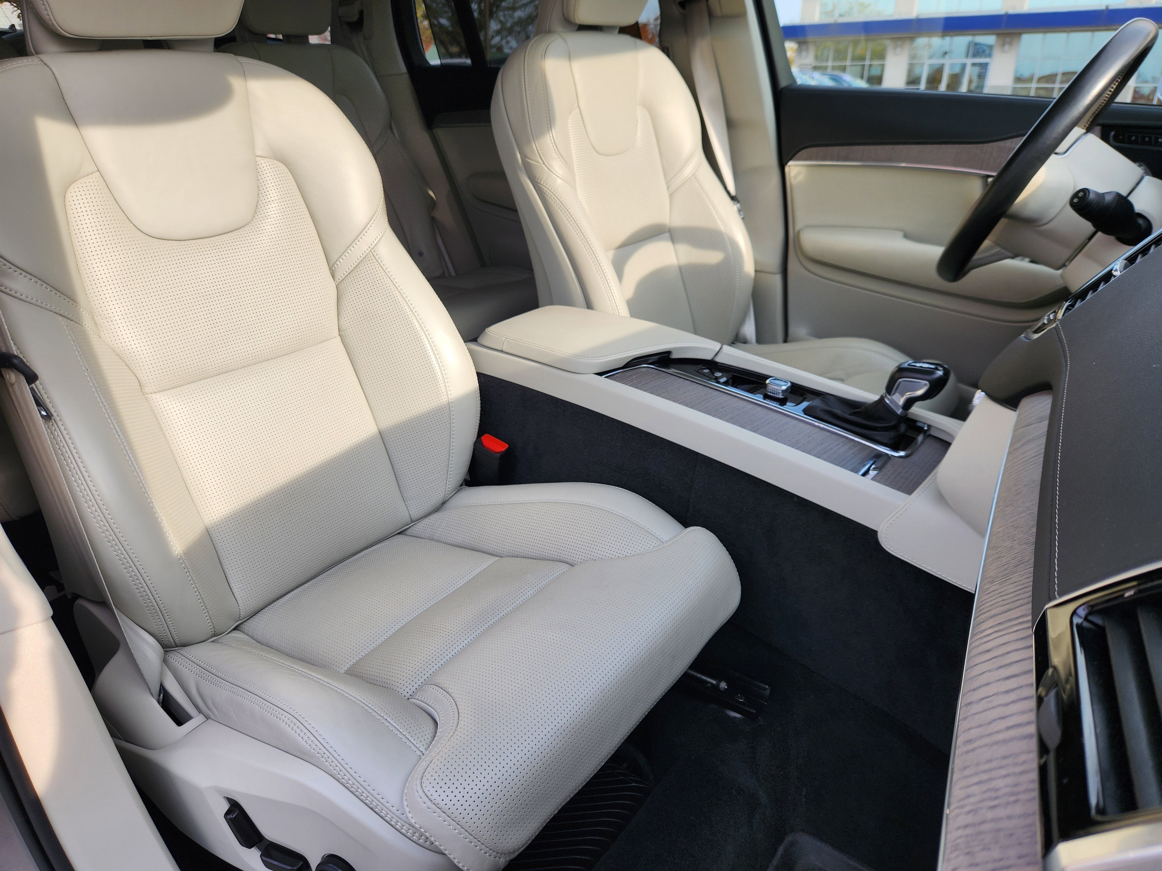 2022 Volvo XC90 Inscription