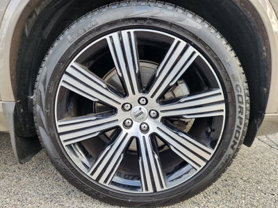 2022 Volvo XC90 Inscription