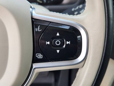 2022 Volvo XC90 Inscription