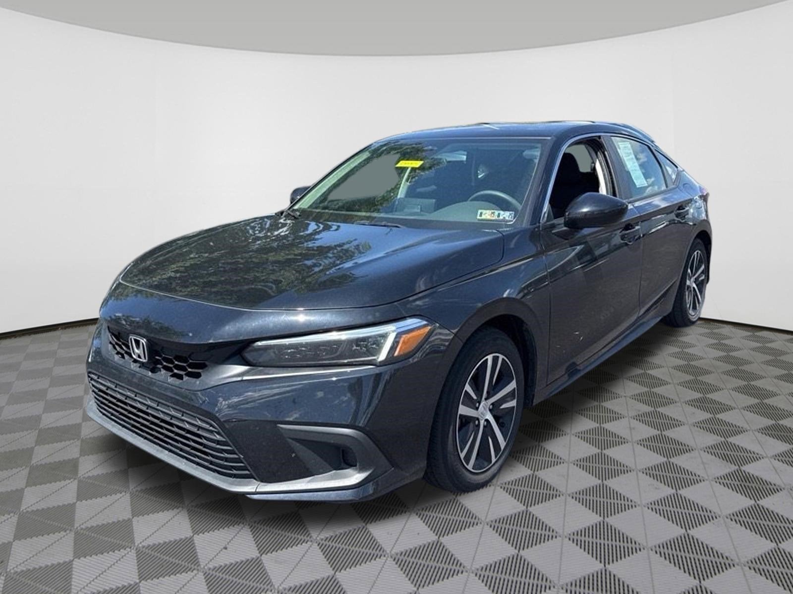 2023 Honda Civic Hatchback LX