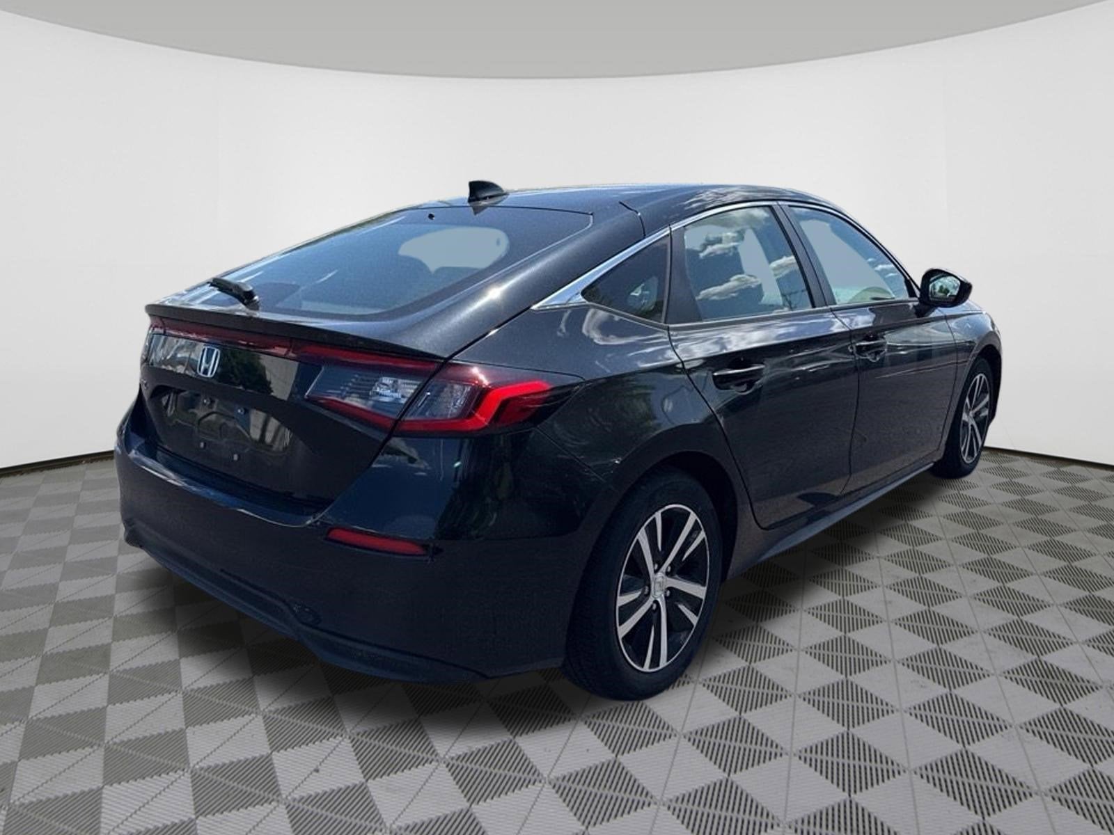 2023 Honda Civic Hatchback LX