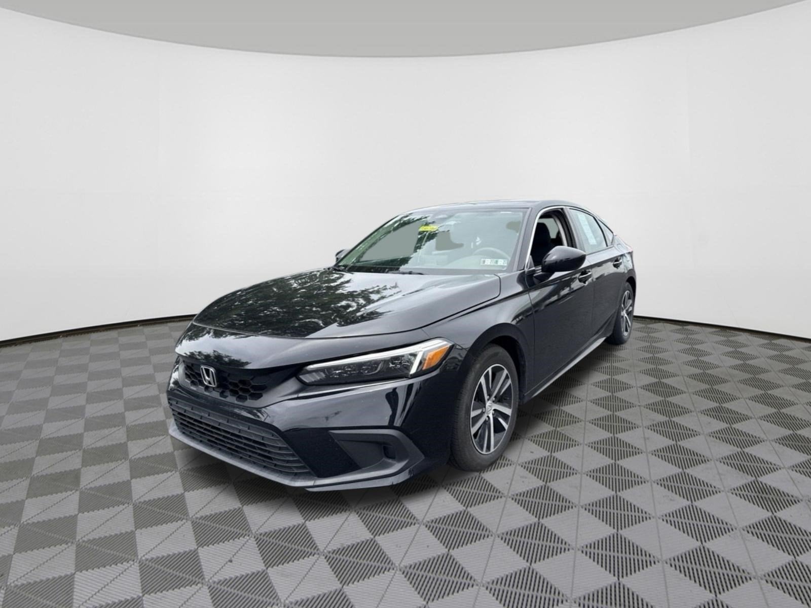 2024 Honda Civic Hatchback LX