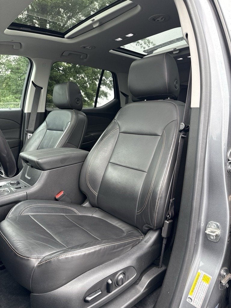 2020 Chevrolet Traverse RS