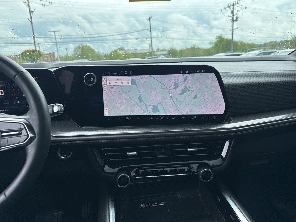 2025 Chevrolet Suburban RST