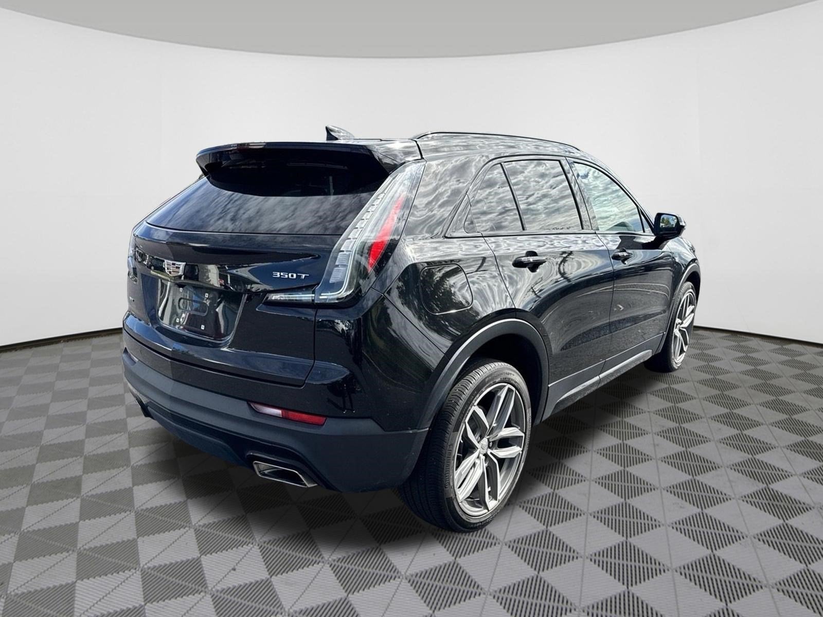 2023 Cadillac XT4 AWD Sport