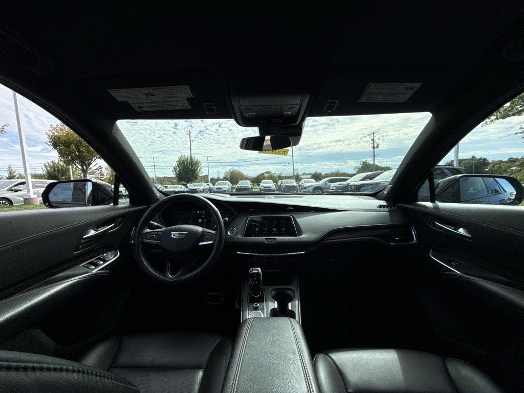2023 Cadillac XT4 AWD Sport