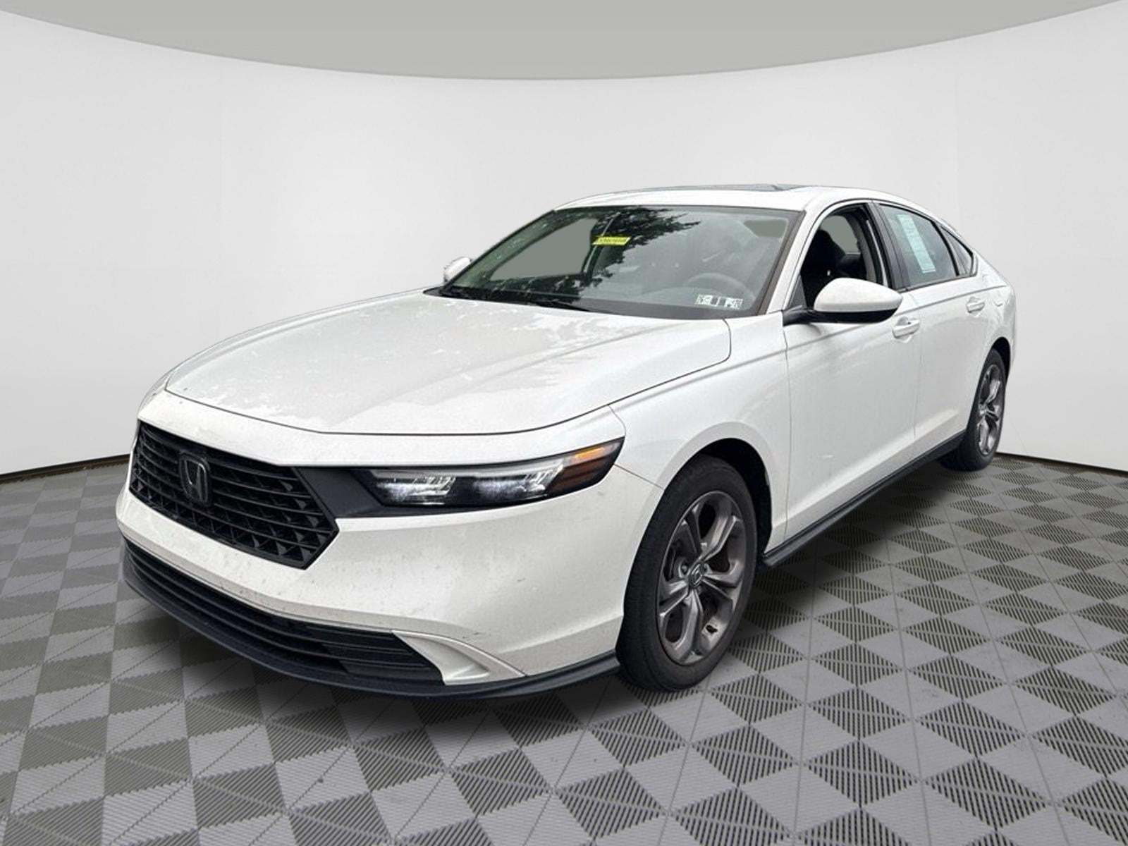 2023 Honda Accord Sedan EX