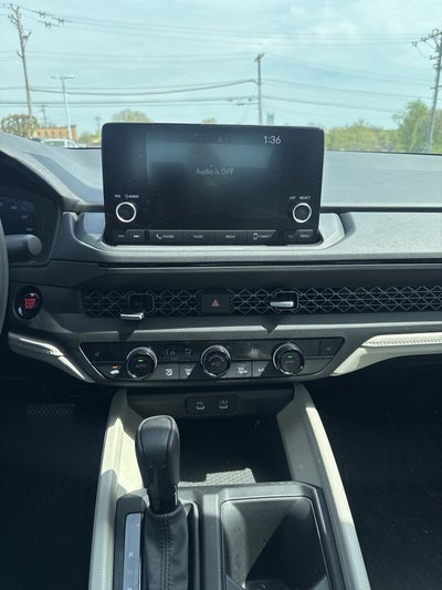 2025 Honda Accord Sedan SE