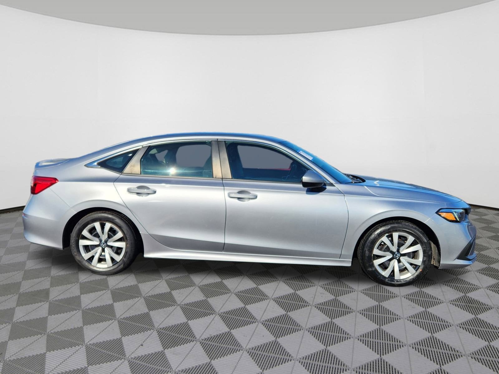2022 Honda Civic Sedan LX