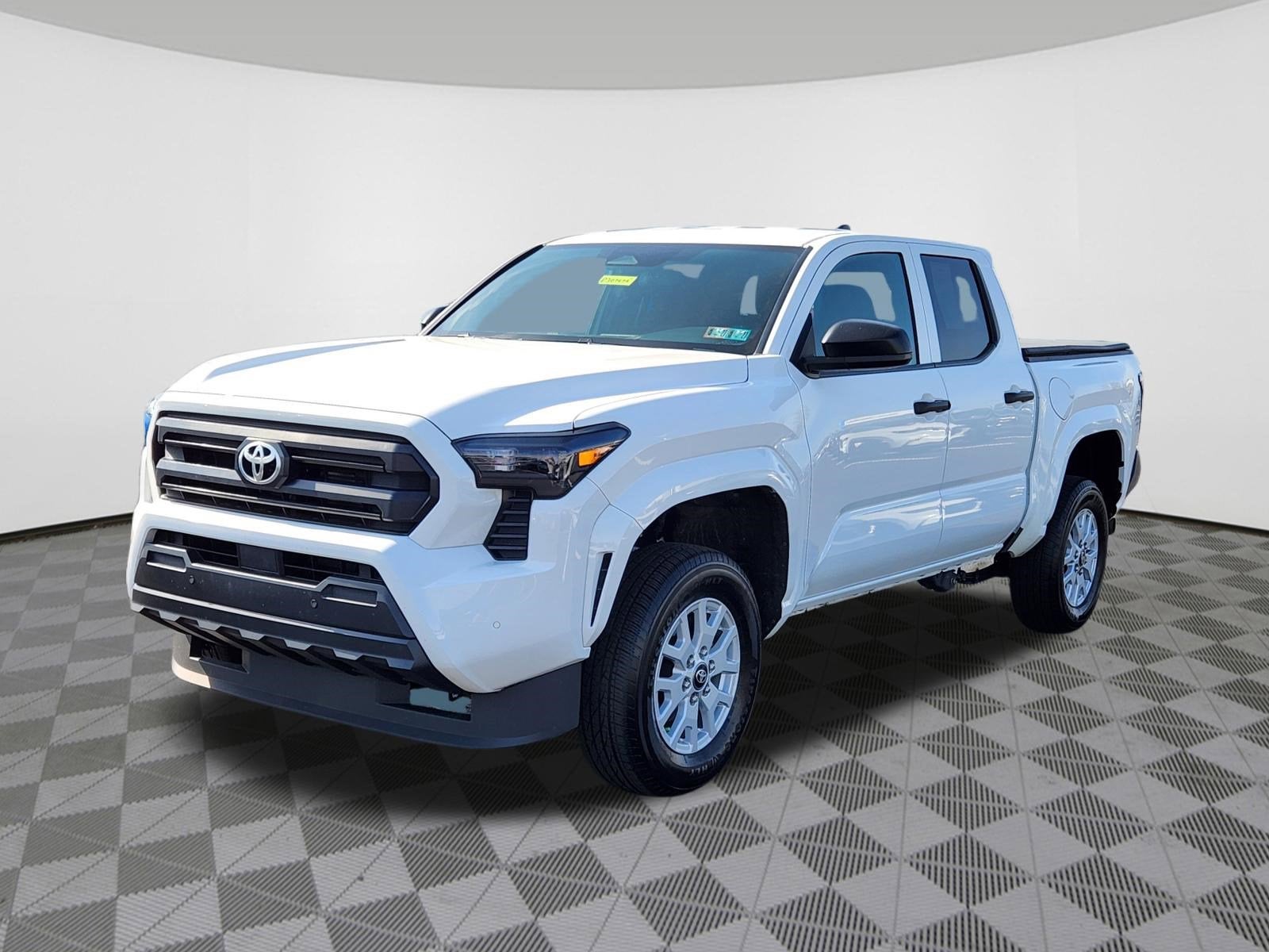 2025 Toyota Tacoma 4WD SR