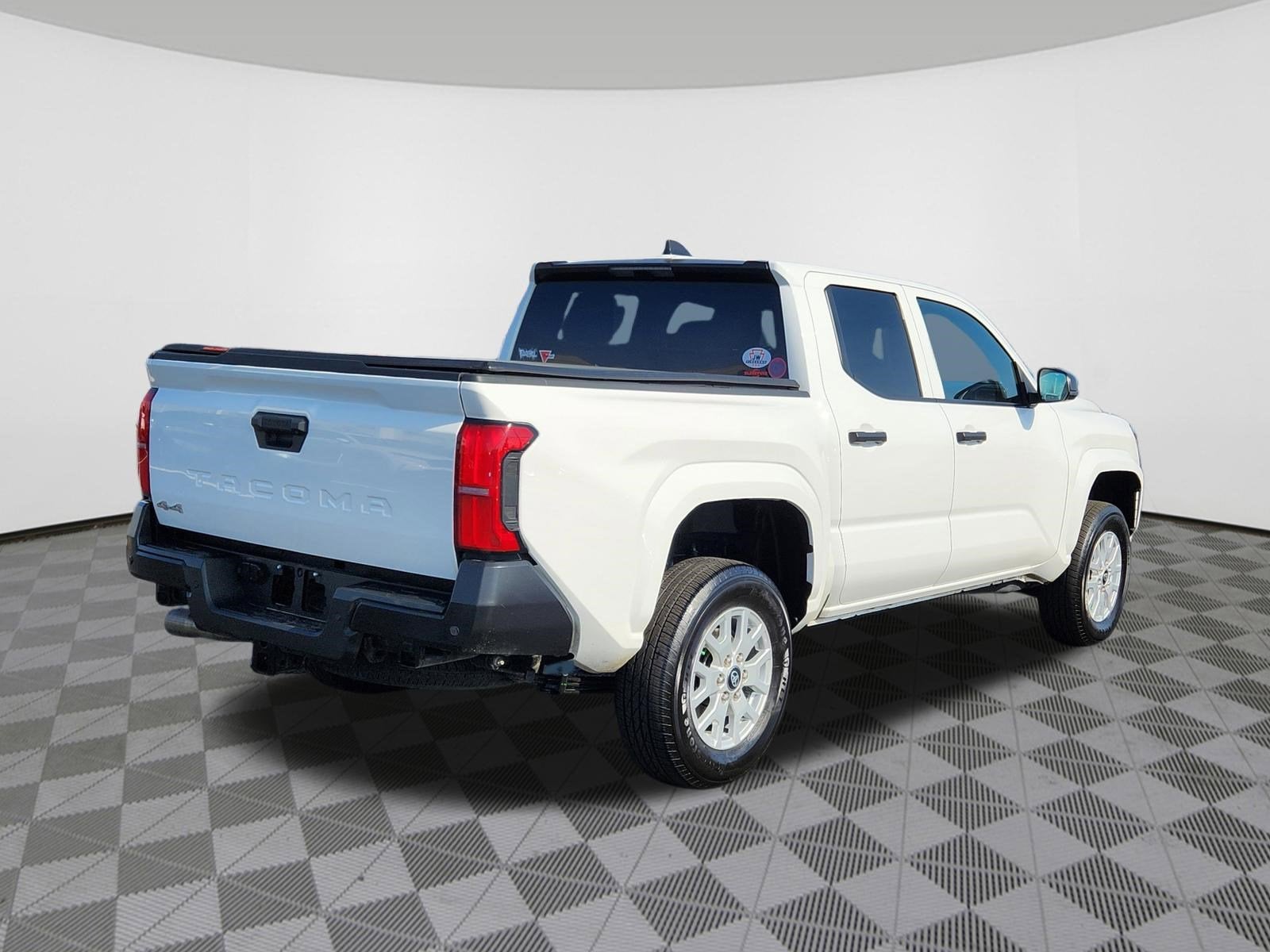 2025 Toyota Tacoma 4WD SR