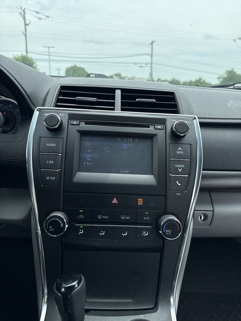 2017 Toyota Camry LE
