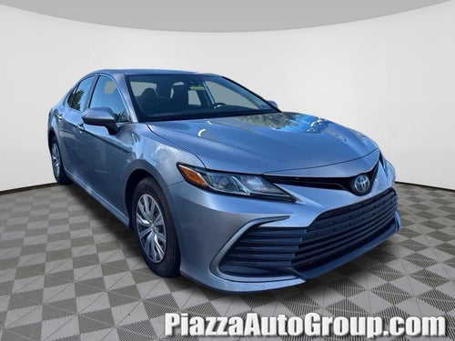 2022 Toyota Camry Hybrid LE