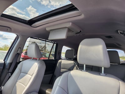 2019 Honda Pilot Touring 8-Passenger