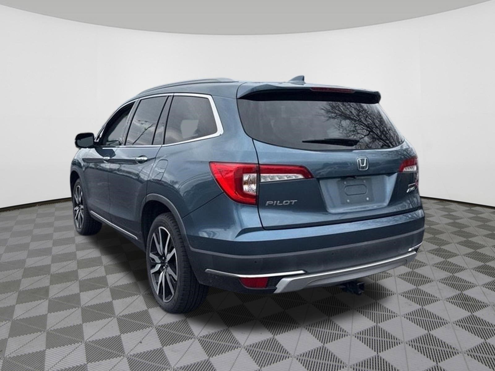 2019 Honda Pilot Touring 8-Passenger