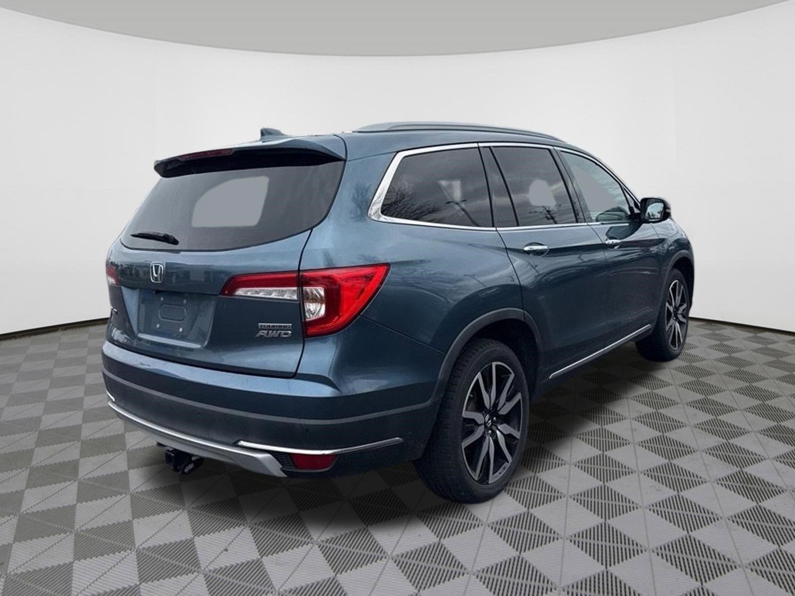 2019 Honda Pilot Touring 8-Passenger