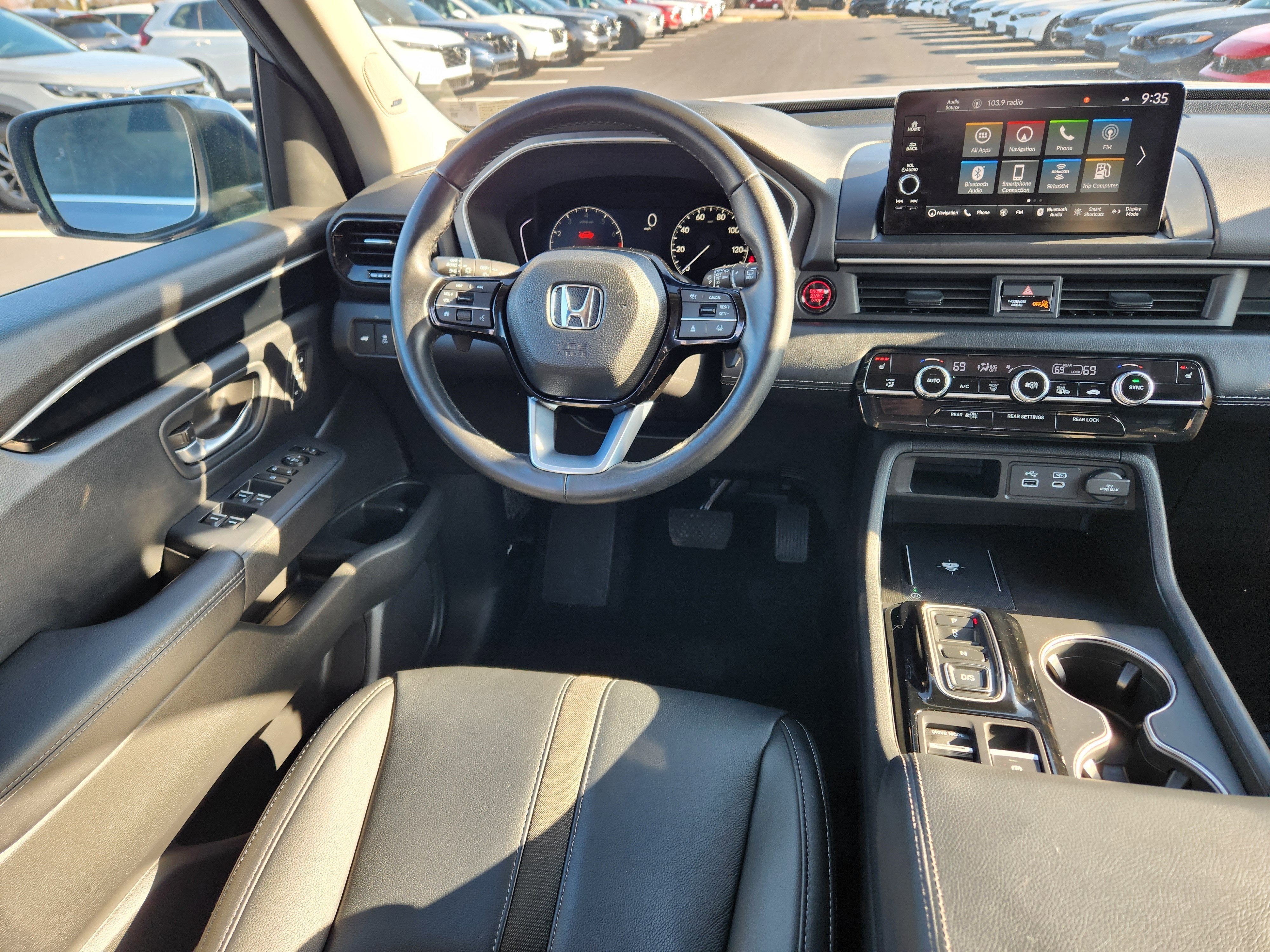 2025 Honda Pilot Touring