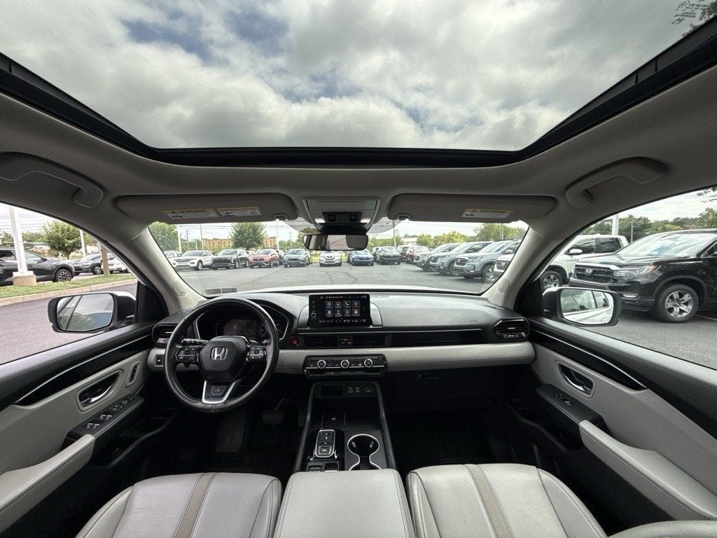 2025 Honda Pilot Touring