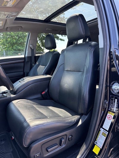 2016 Toyota Highlander Limited Platinum