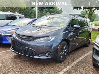 2020 Chrysler Pacifica Hybrid Limited