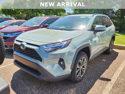 2022 Toyota RAV4 Hybrid XLE Premium