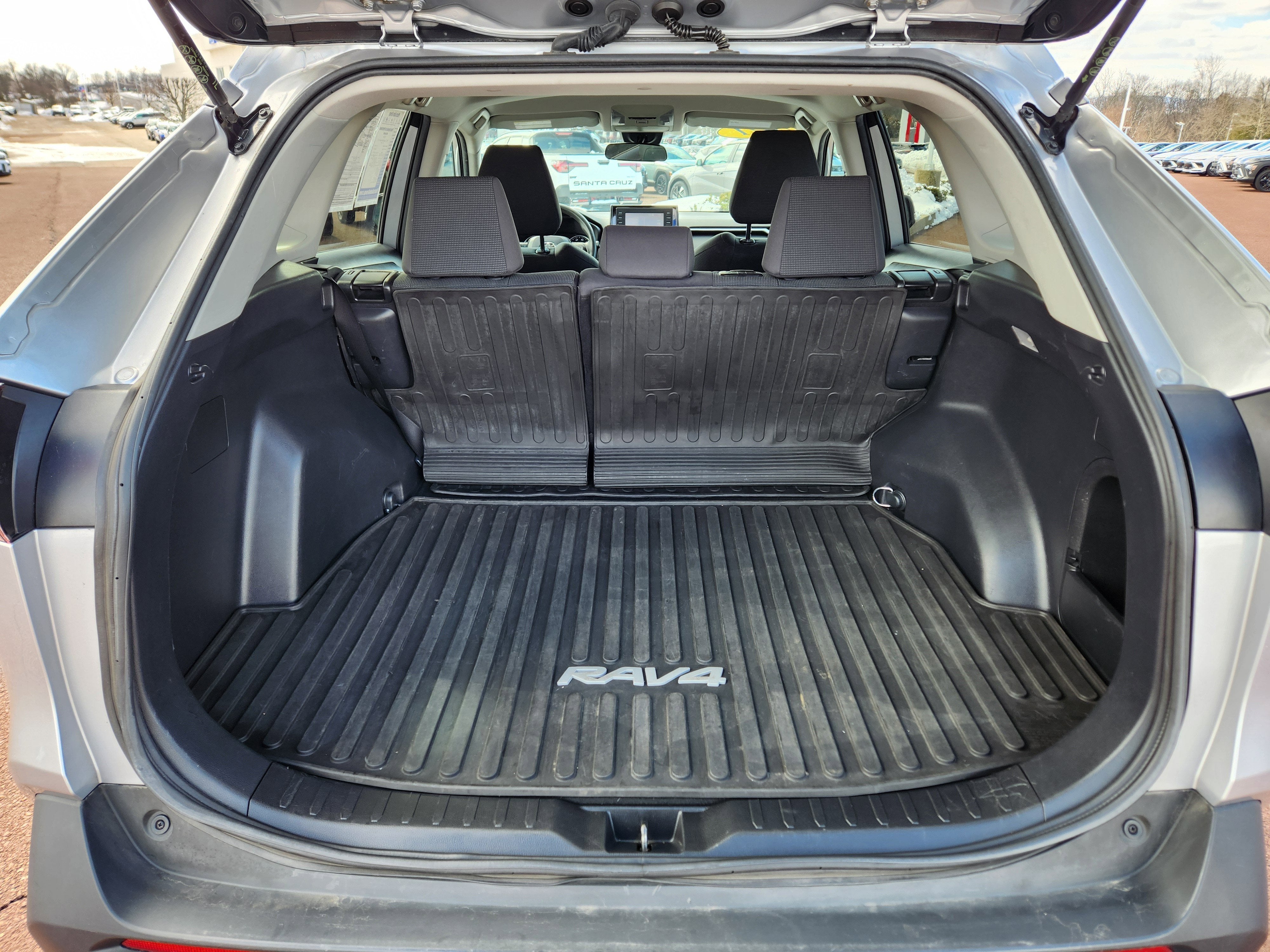 2021 Toyota RAV4 Hybrid LE