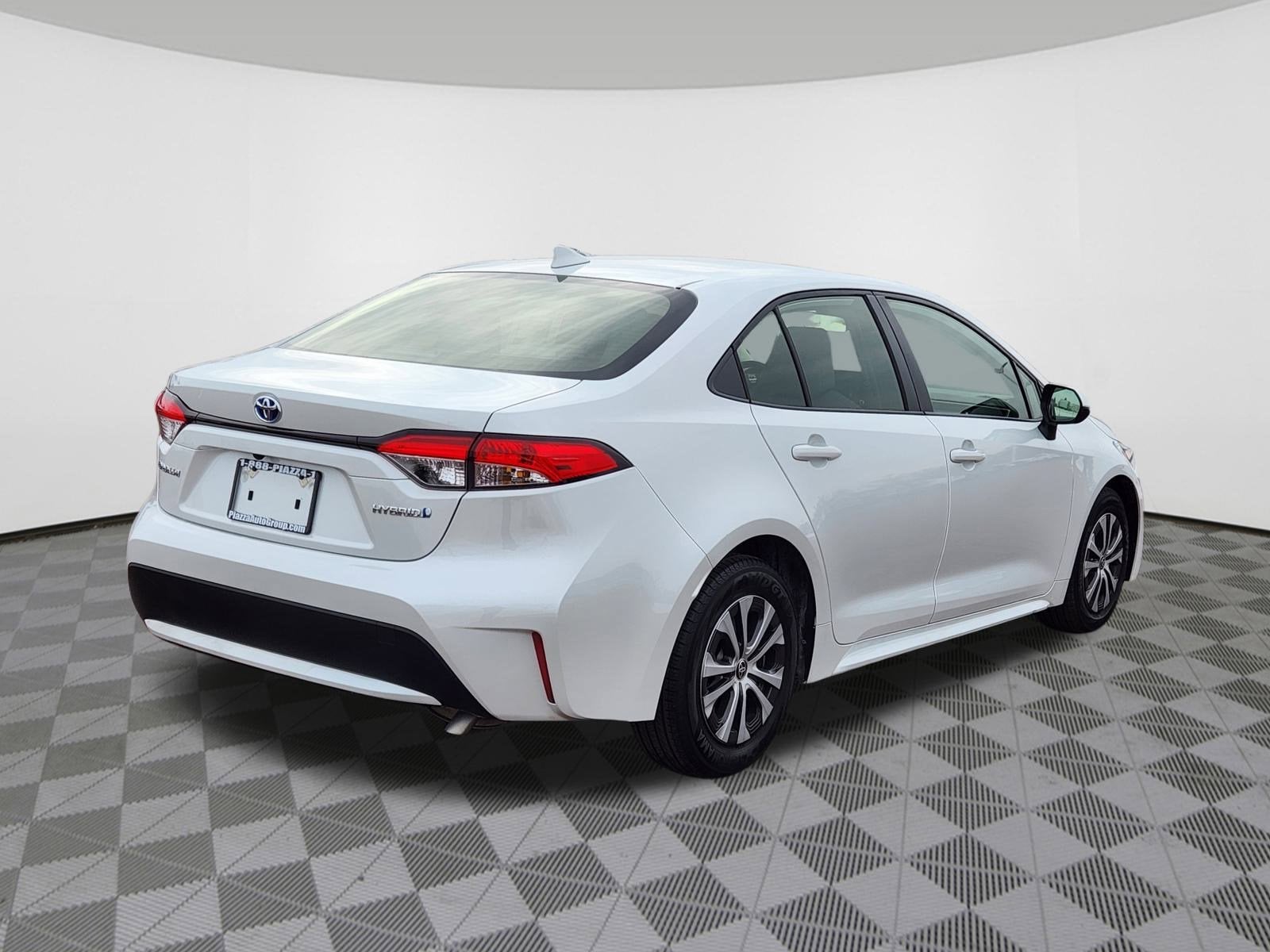 2022 Toyota Corolla Hybrid LE