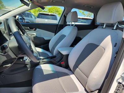 2023 Hyundai Kona SE