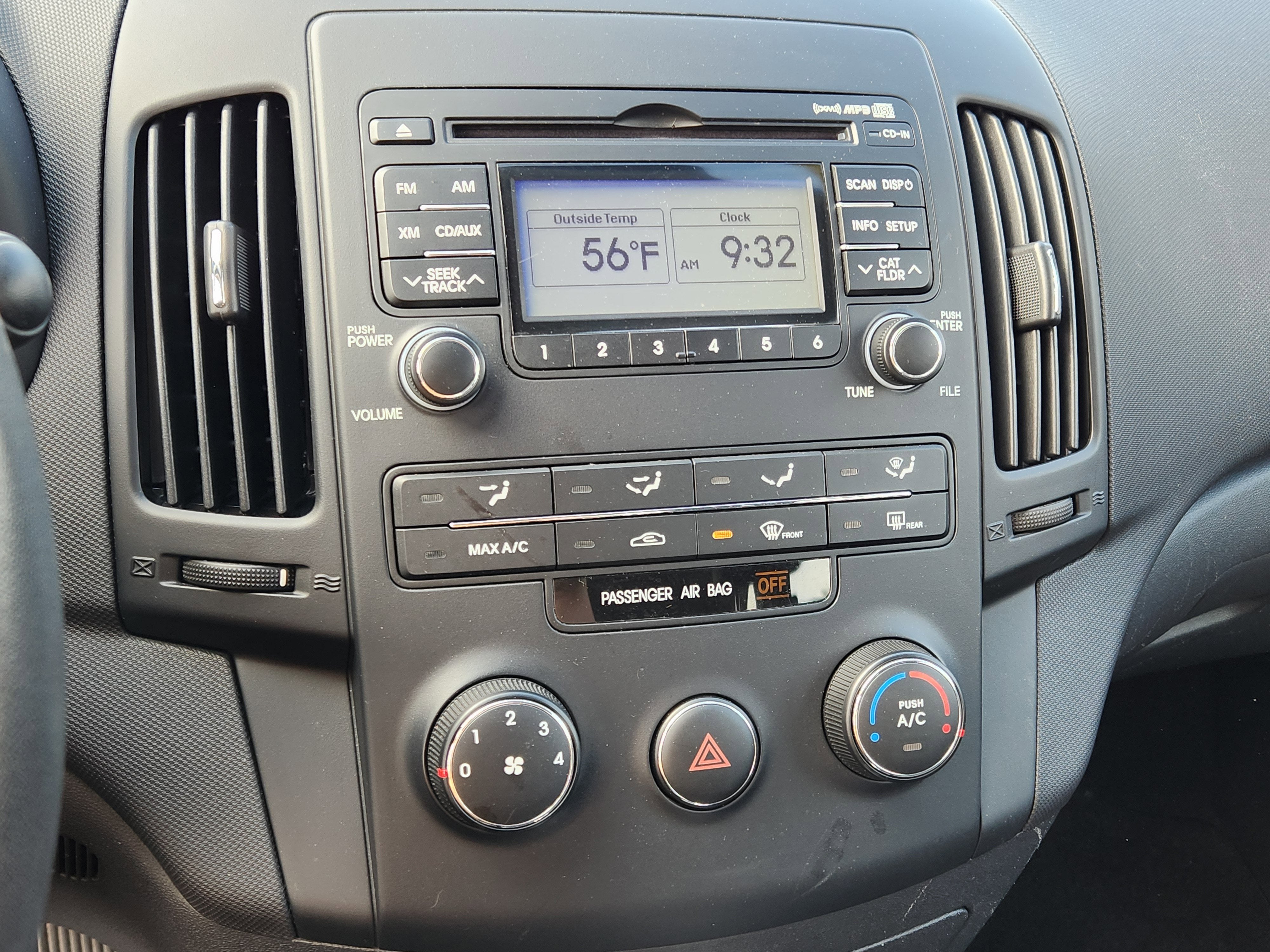 2011 Hyundai Elantra Touring SE
