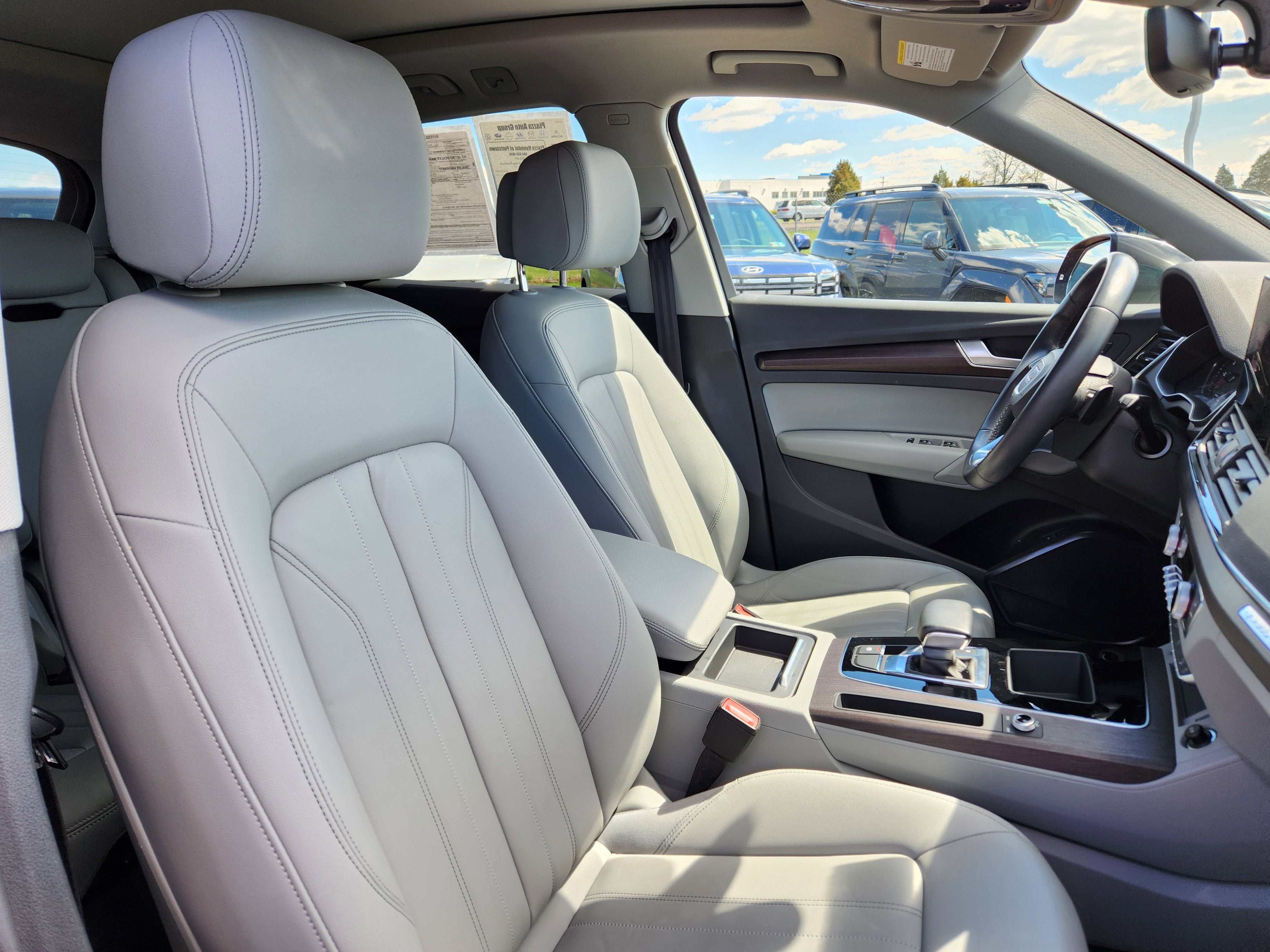 2022 Audi Q5 S line Premium