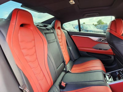 2023 BMW 8 Series M850i