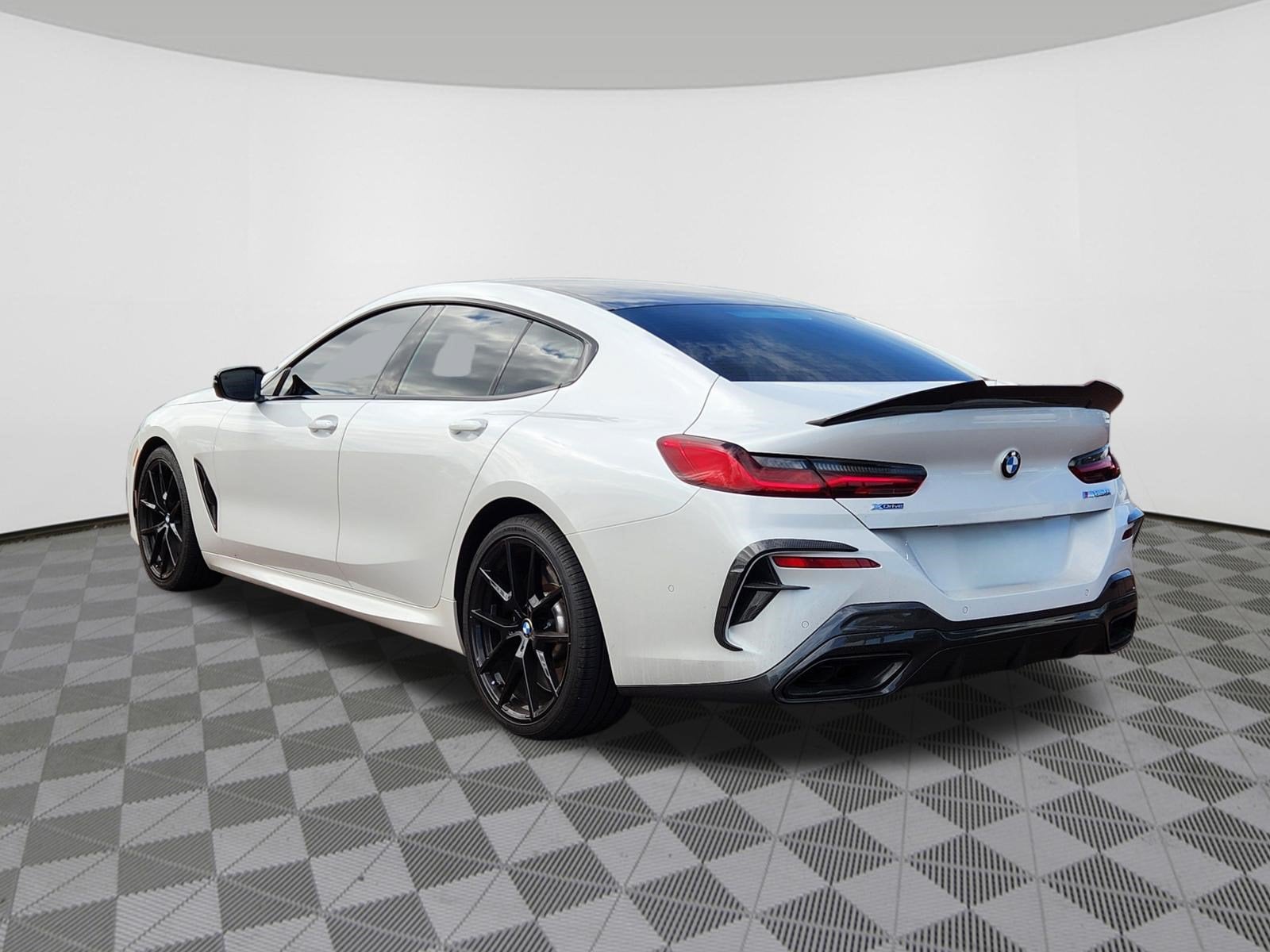 2023 BMW 8 Series M850i