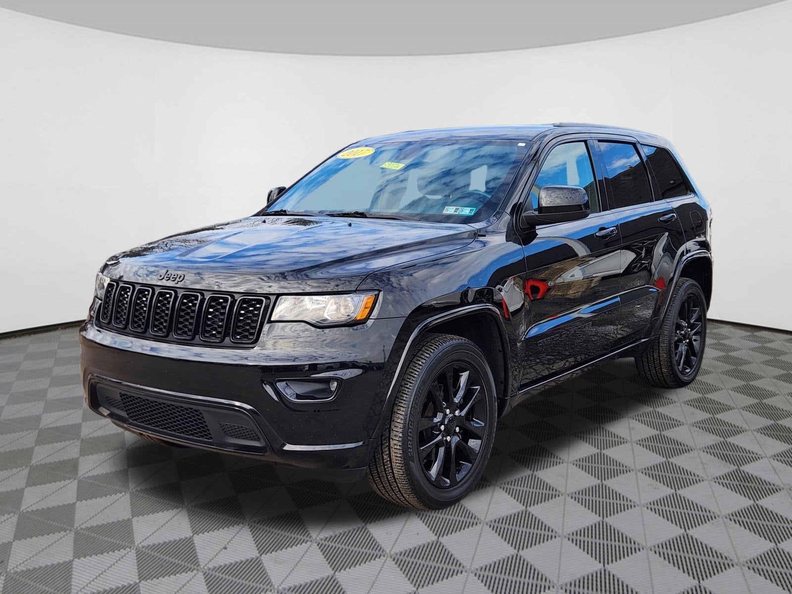 2017 Jeep Grand Cherokee Altitude