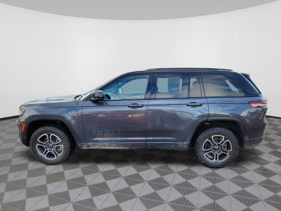 2022 Jeep Grand Cherokee 4xe Trailhawk