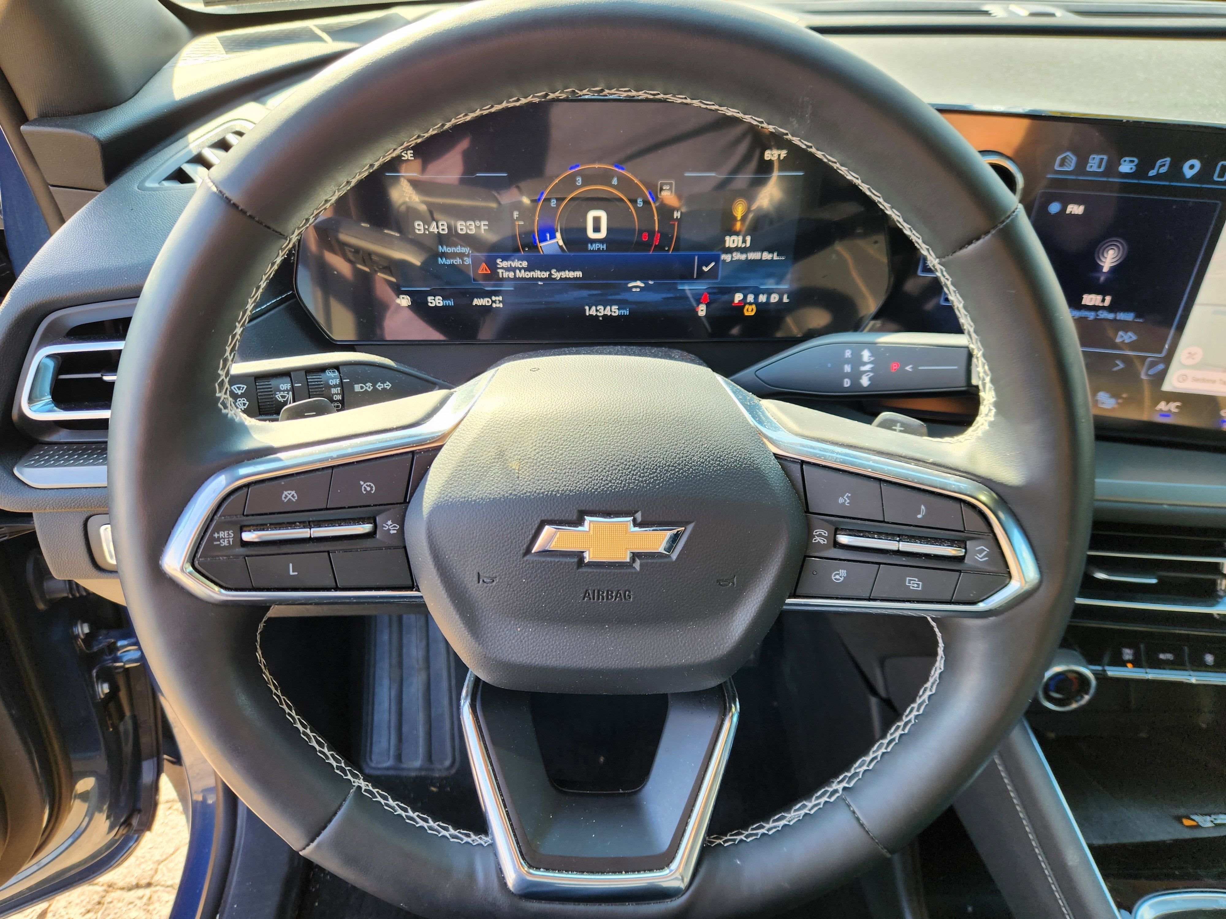 2025 Chevrolet Traverse AWD LT