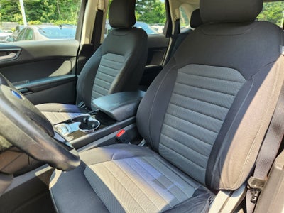 2016 Ford Edge SE